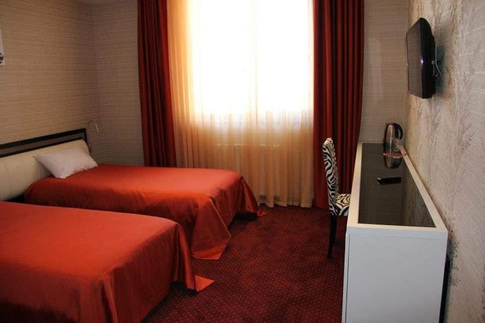 Hotel Villa Palace バクリアニ エクステリア 写真