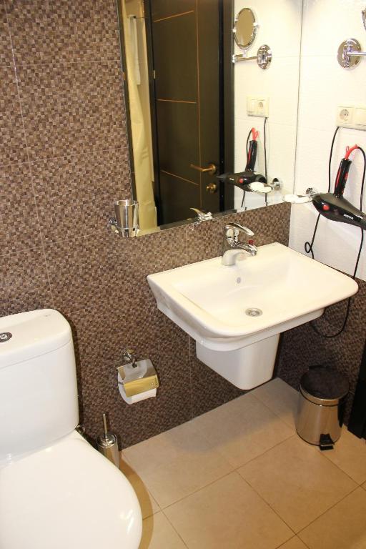 Hotel Villa Palace バクリアニ 部屋 写真