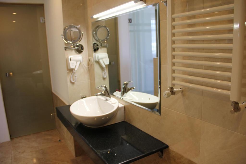 Hotel Villa Palace バクリアニ 部屋 写真